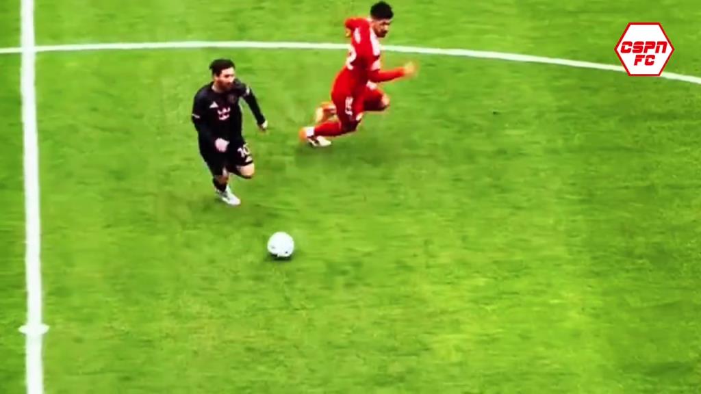 球王的影響力！實(shí)拍：全場(chǎng)6.2萬(wàn)觀(guān)眾高呼梅西是什么效果？